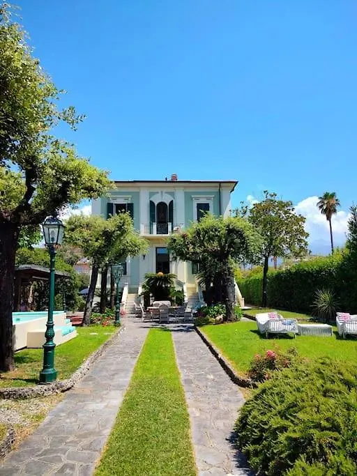 -Casa Padronale Fronte Mare- Apartment Massa  Massa (Tuscany)