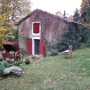 Centro Trekking A Cavallo Monte Brugiana Летний дом